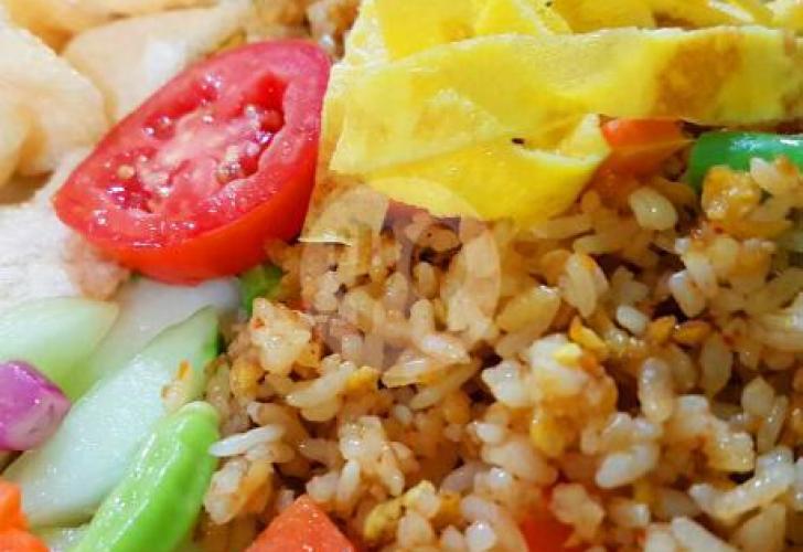 Nasi Goreng Sedap Malam: Rasa yang Bikin Jantung Berdebar di Cilacap